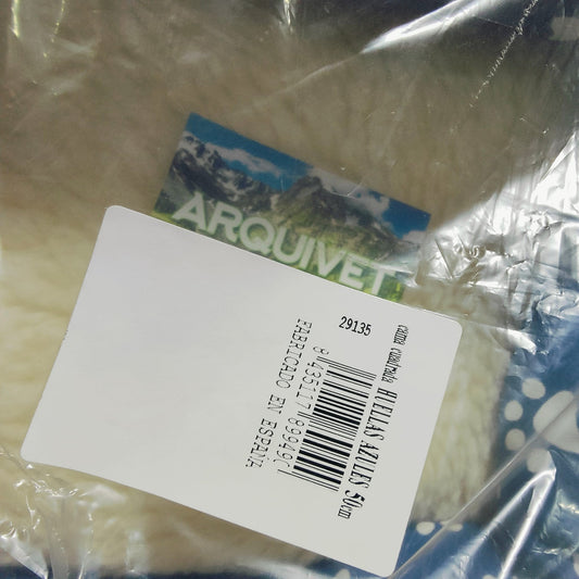 CAMA CUADRADA ESTRELLAS NEGRAS 50x45x17cm.